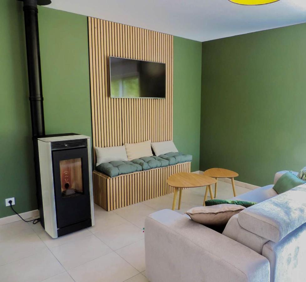 Gite : La Maison D'Apolline Trehorenteuc Extérieur photo